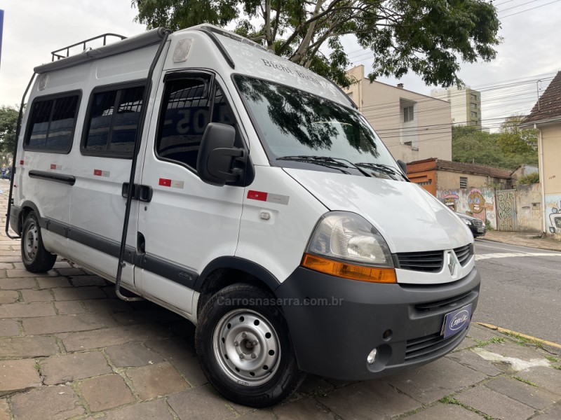MASTER 2.5 DCI MINIBUS L2H2 16 LUGARES 16V DIESEL 3P MANUAL - 2011 - CAXIAS DO SUL