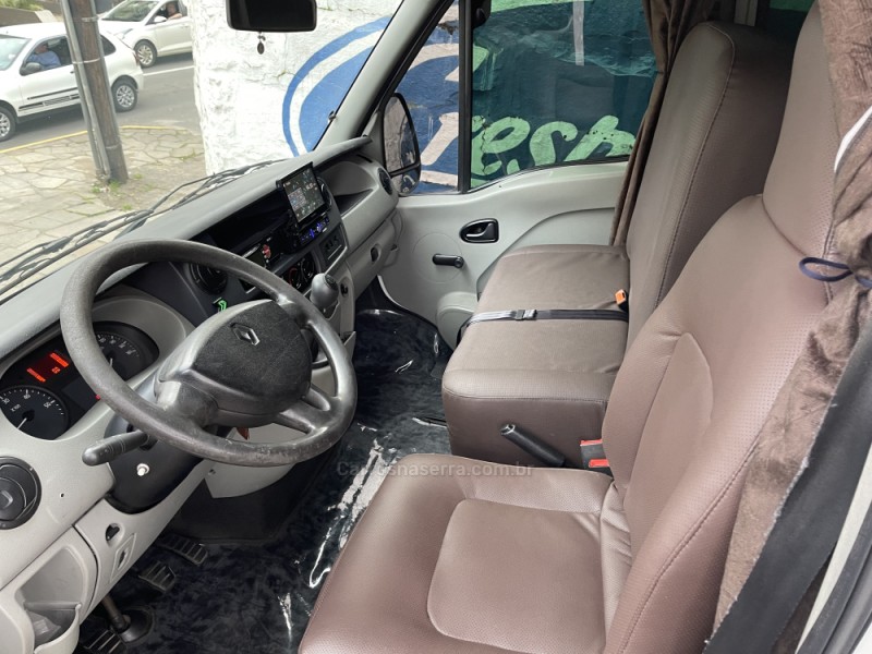 MASTER 2.5 DCI MINIBUS L2H2 16 LUGARES 16V DIESEL 3P MANUAL - 2011 - CAXIAS DO SUL