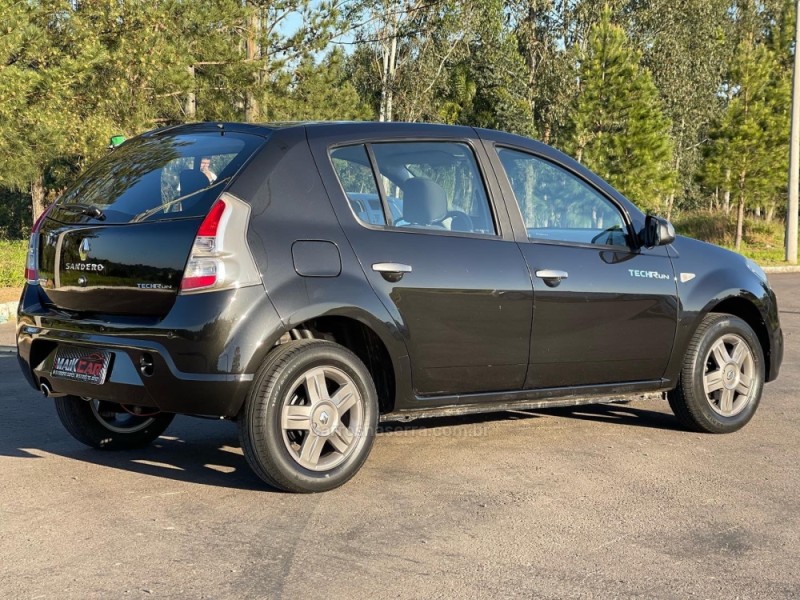 SANDERO 1.0 TECH RUN 16V FLEX 4P MANUAL - 2014 - SãO SEBASTIãO DO CAí