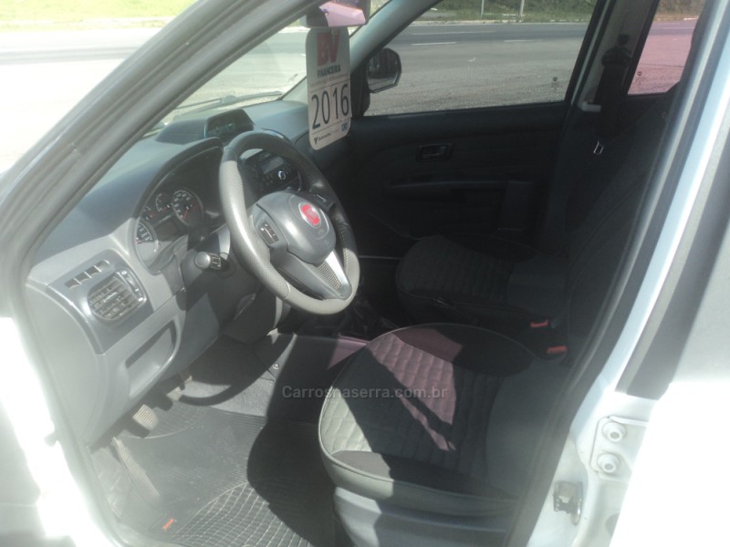 PALIO 1.8 MPI ADVENTURE WEEKEND 16V FLEX 4P MANUAL - 2016 - FARROUPILHA