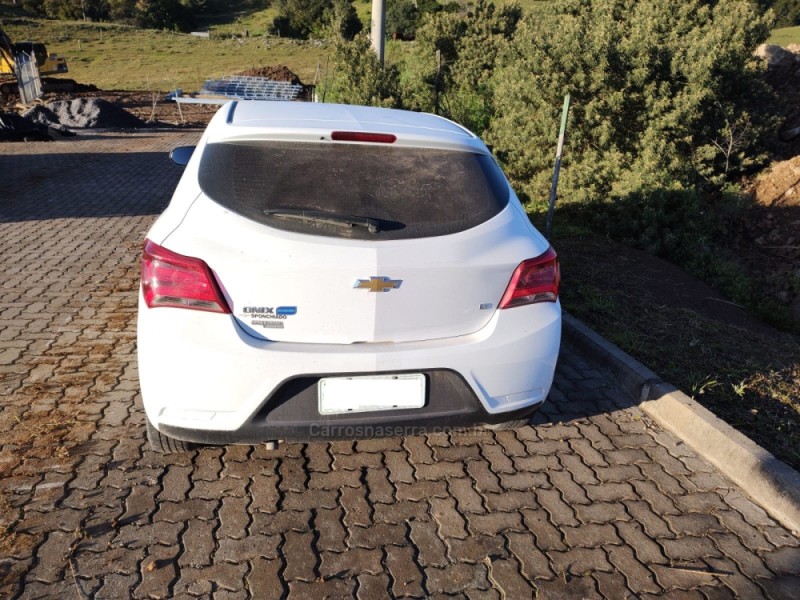 onix 1.0  lt 12v flex 4p manual 2018 flores da cunha