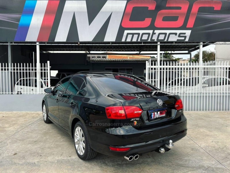 JETTA 2.0 COMFORTLINE FLEX 4P TIPTRONIC - 2012 - NOVO HAMBURGO
