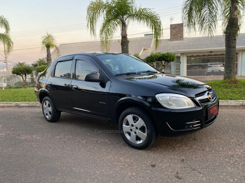 PRISMA 1.0 MPFI JOY 8V FLEX 4P MANUAL