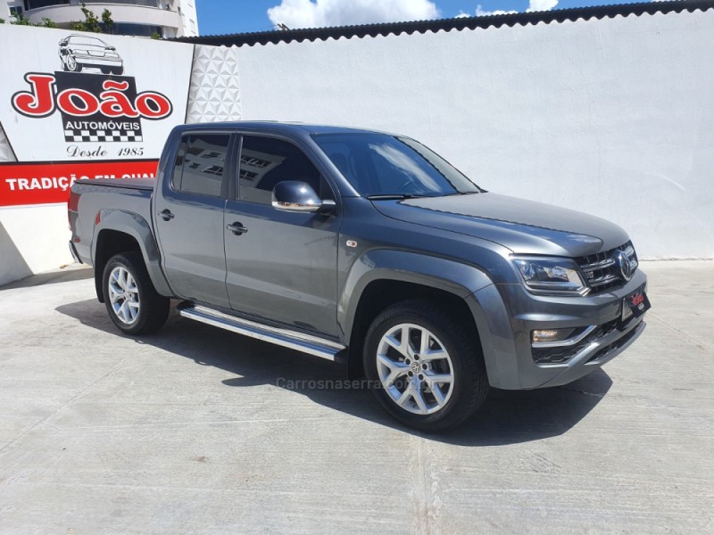 AMAROK 3.0 V6 TDI HIGHLINE CD DIESEL 4MOTION AUTOMÁTICO - 2019 - CASCA