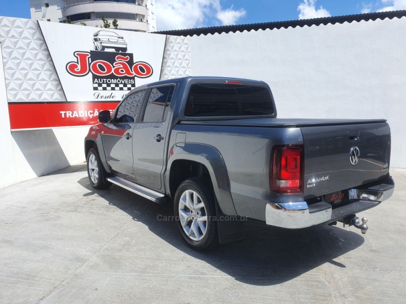 AMAROK 3.0 V6 TDI HIGHLINE CD DIESEL 4MOTION AUTOMÁTICO - 2019 - CASCA