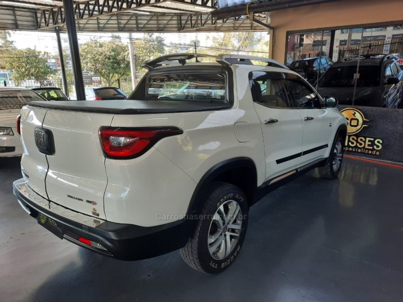 TORO 2.0 16V TURBO DIESEL VOLCANO 4WD AUTOMÁTICO - 2018 - CAXIAS DO SUL