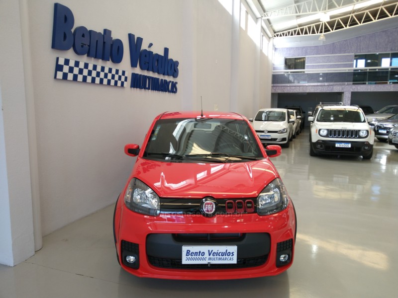 UNO 1.4 EVO SPORTING 8V FLEX 4P MANUAL