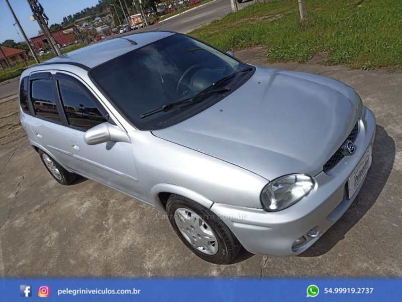 CORSA 1.0 MPFI MILENIUM 8V GASOLINA 4P MANUAL - 2002 - BENTO GONçALVES