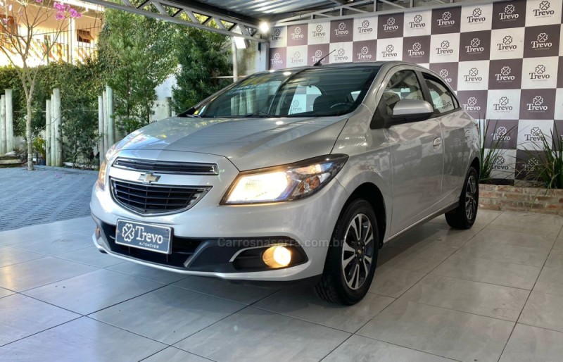 ONIX 1.4 MPFI LTZ 8V FLEX 4P MANUAL - 2016 - TAQUARA