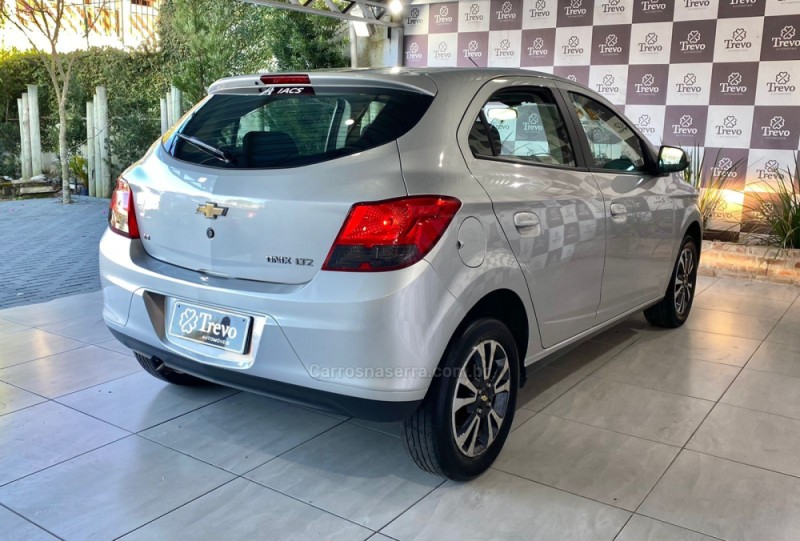 ONIX 1.4 MPFI LTZ 8V FLEX 4P MANUAL - 2016 - TAQUARA