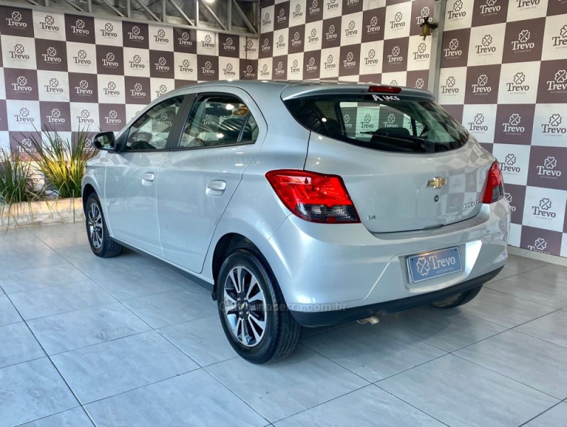 ONIX 1.4 MPFI LTZ 8V FLEX 4P MANUAL - 2016 - TAQUARA