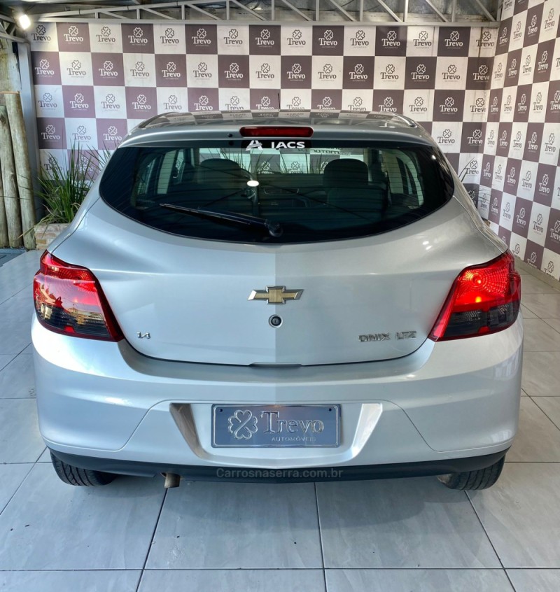 ONIX 1.4 MPFI LTZ 8V FLEX 4P MANUAL - 2016 - TAQUARA