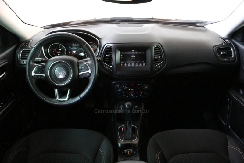 COMPASS 2.0 16V FLEX SPORT AUTOMÁTICO - 2018 - TAQUARA