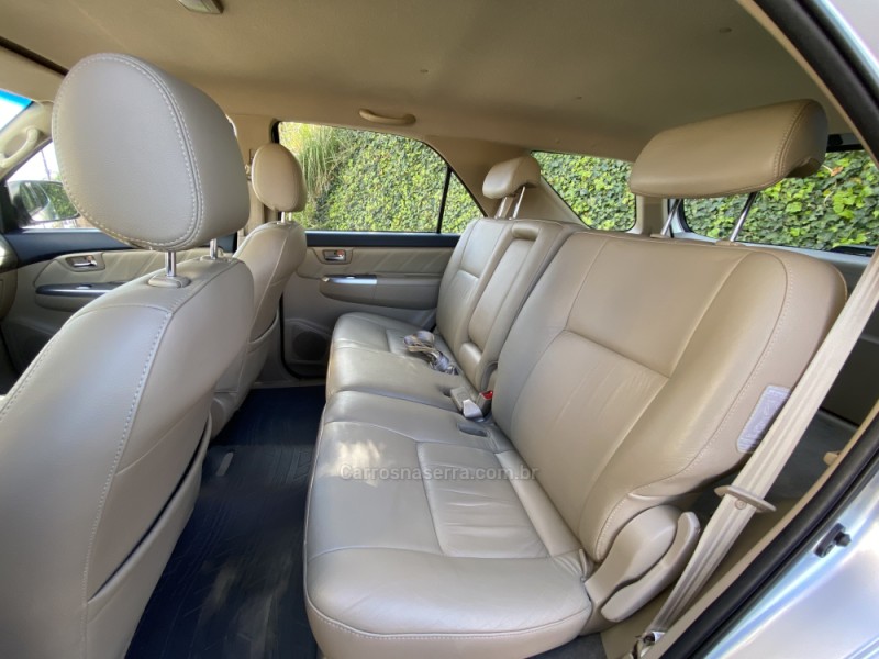 HILUX SW4 2.7 SR 4X2 16V FLEX 4P AUTOMÁTICO - 2014 - FARROUPILHA