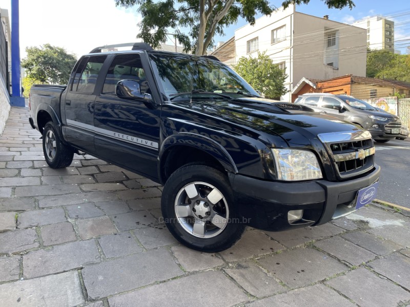 S10 2.4 MPFI EXECUTIVE 4X2 CD 8V FLEX 4P MANUAL - 2010 - CAXIAS DO SUL