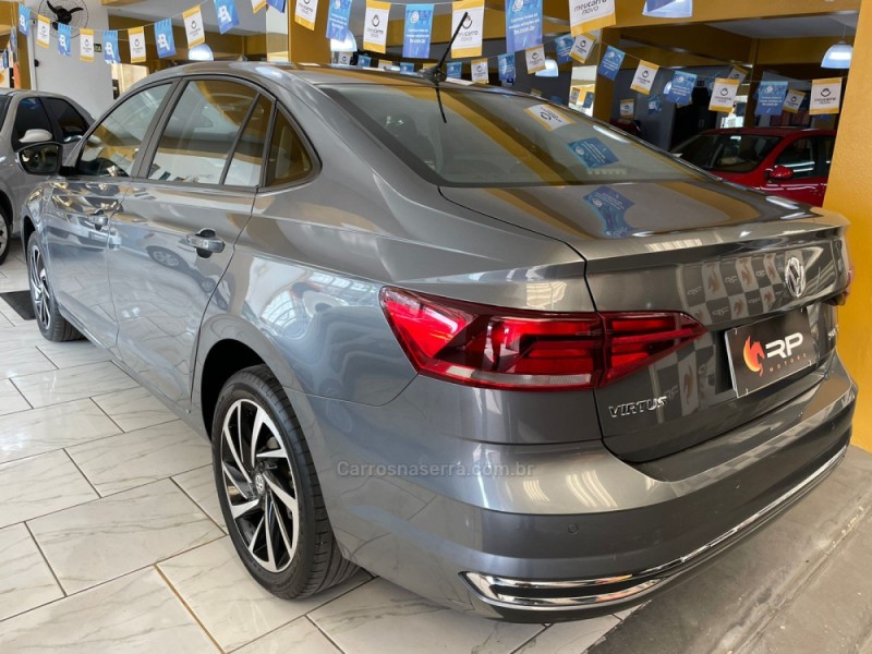 VIRTUS 1.0 200 TSI HIGHLINE AUTOMÁTICO - 2021 - IVOTI