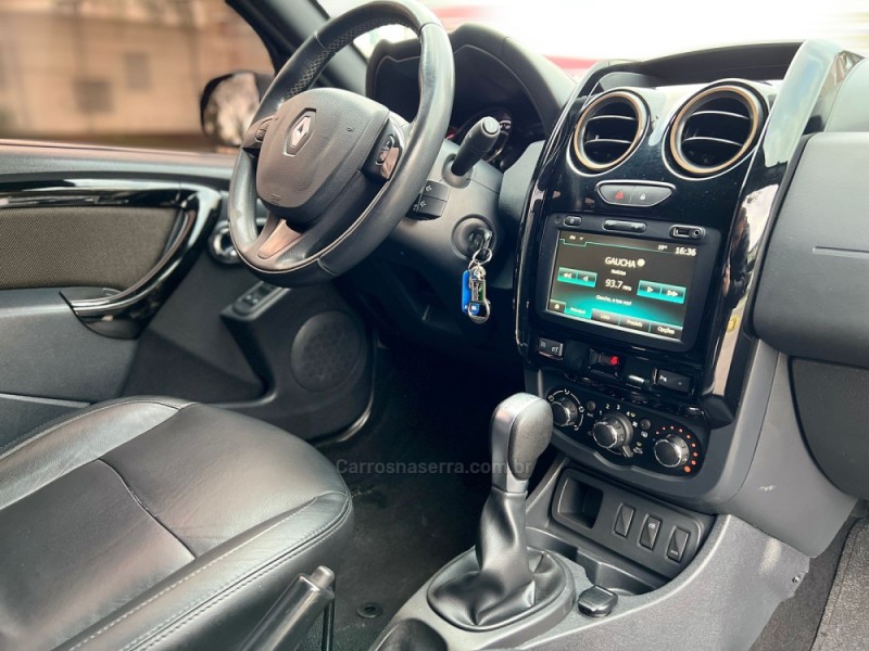 DUSTER 1.6 DYNAMIQUE 4X2 16V FLEX 4P AUTOMÁTICO - 2020 - NOVO HAMBURGO