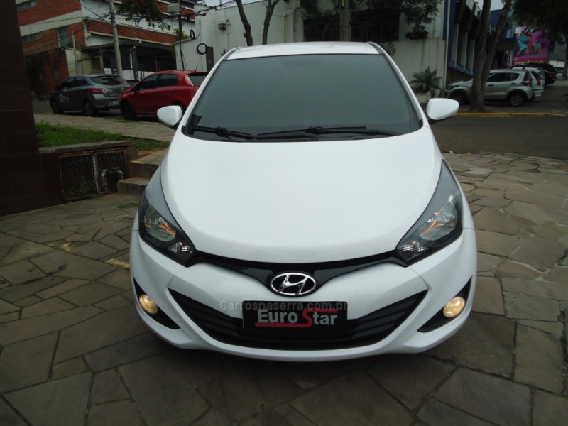 HB20S 1.6 COMFORT STYLE 16V FLEX 4P MANUAL - 2015 - NOVO HAMBURGO