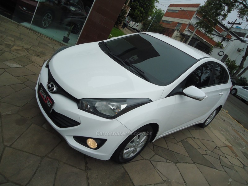 HB20S 1.6 COMFORT STYLE 16V FLEX 4P MANUAL - 2015 - NOVO HAMBURGO
