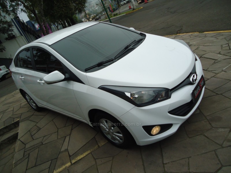 HB20S 1.6 COMFORT STYLE 16V FLEX 4P MANUAL - 2015 - NOVO HAMBURGO