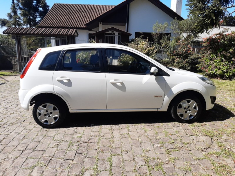 FIESTA 1.6 MPI HATCH 8V FLEX 4P MANUAL - 2013 - CANELA