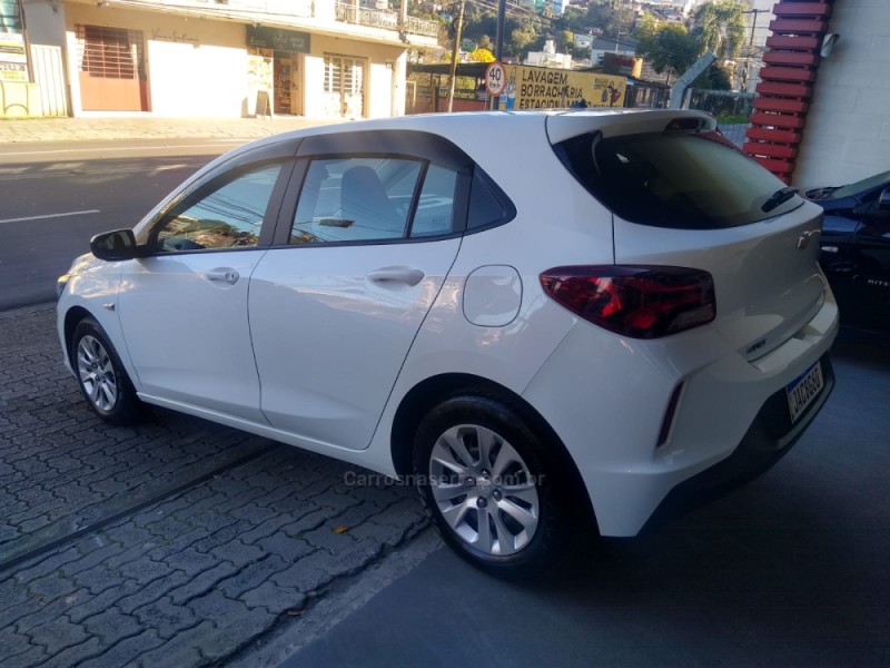ONIX 1.0  LT 12V FLEX 4P MANUAL - 2020 - CAXIAS DO SUL