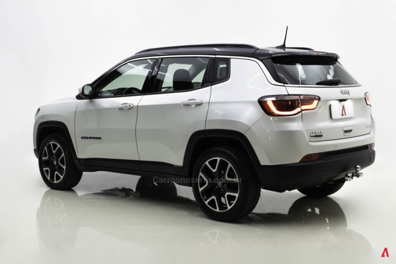 COMPASS 2.0 16V DIESEL LONGITUDE 4X4 AUTOMÁTICO - 2017 - BENTO GONçALVES