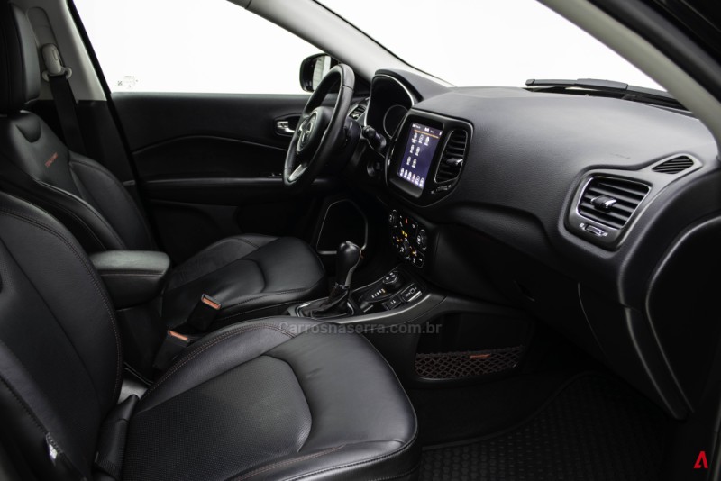 COMPASS 2.0 16V DIESEL TRAILHAWK 4X4 AUTOMÁTICO - 2018 - BENTO GONçALVES