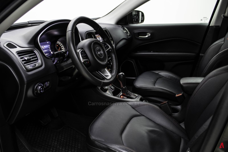 COMPASS 2.0 16V DIESEL TRAILHAWK 4X4 AUTOMÁTICO - 2018 - BENTO GONçALVES