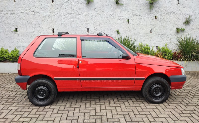 UNO 1.0 MPI MILLE FIRE ECONOMY 8V FLEX 2P MANUAL - 2013 - SAPIRANGA