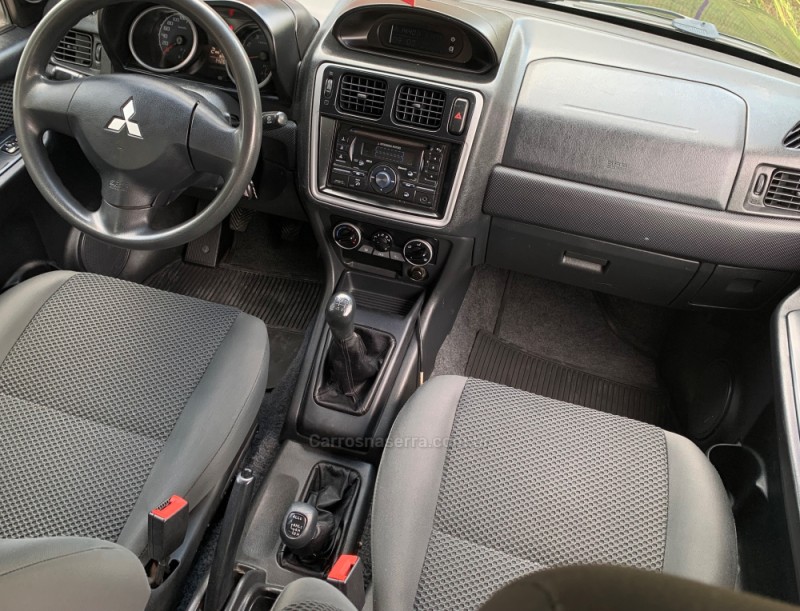 PAJERO TR4 2.0 4X4 16V 140CV FLEX 4P MANUAL - 2010 - CAXIAS DO SUL