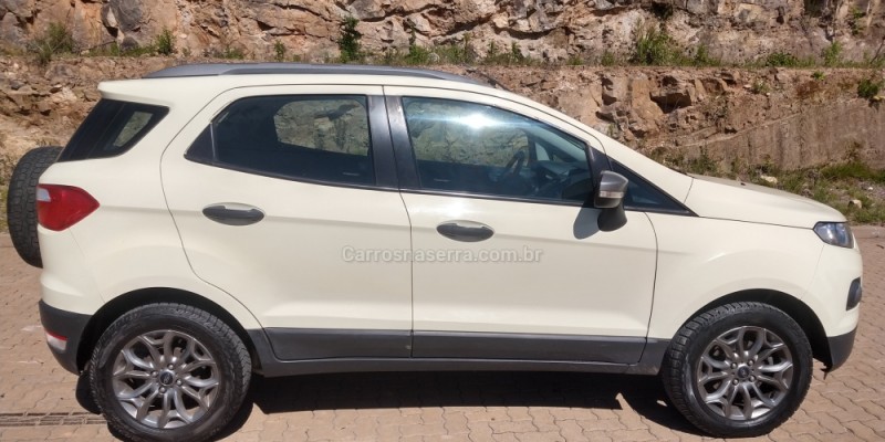 ECOSPORT 1.6 FREESTYLE 16V FLEX 4P MANUAL - 2015 - SãO MARCOS