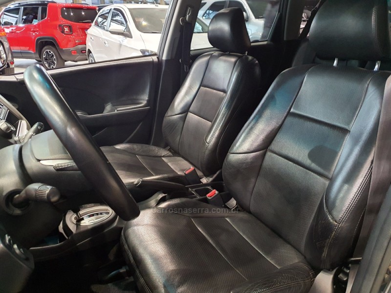 FIT 1.4 LXL 8V GASOLINA 4P AUTOMÁTICO - 2009 - FARROUPILHA