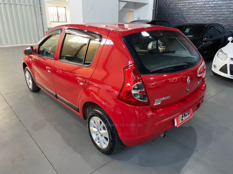 SANDERO 1.0 EXPRESSION 16V FLEX 4P MANUAL - 2010 - CAXIAS DO SUL