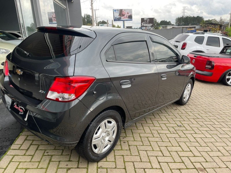 ONIX 1.0 JOY 8V FLEX 4P MANUAL - 2018 - PAROBé