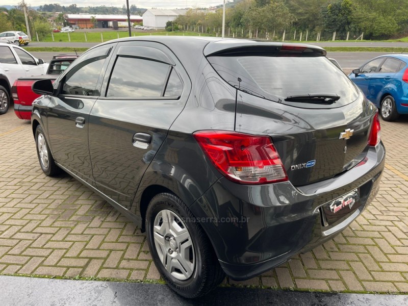 ONIX 1.0 JOY 8V FLEX 4P MANUAL - 2018 - PAROBé