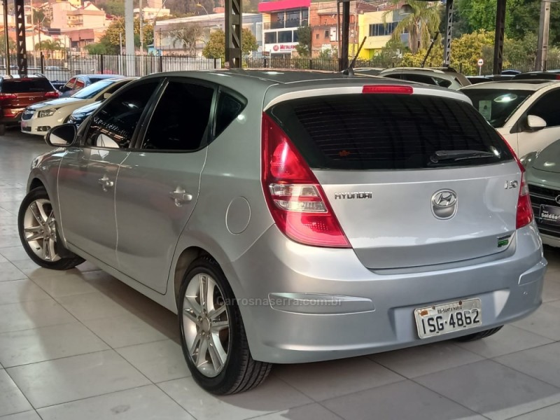 I30 2.0 MPFI GLS 16V GASOLINA 4P MANUAL - 2012 - CAXIAS DO SUL