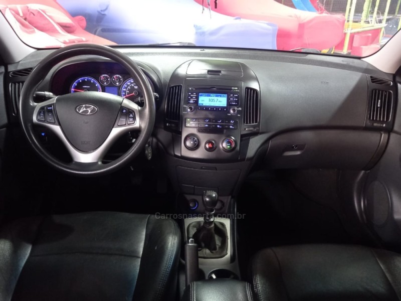 I30 2.0 MPFI GLS 16V GASOLINA 4P MANUAL - 2012 - CAXIAS DO SUL
