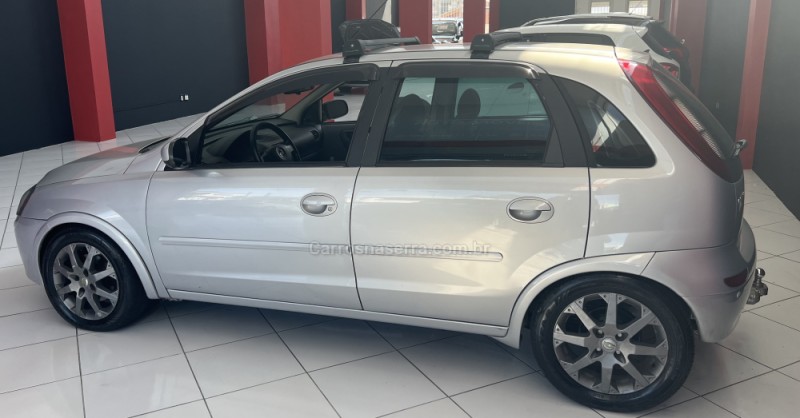 CORSA 1.8 MPFI 8V FLEX 4P MANUAL - 2004 - CAXIAS DO SUL