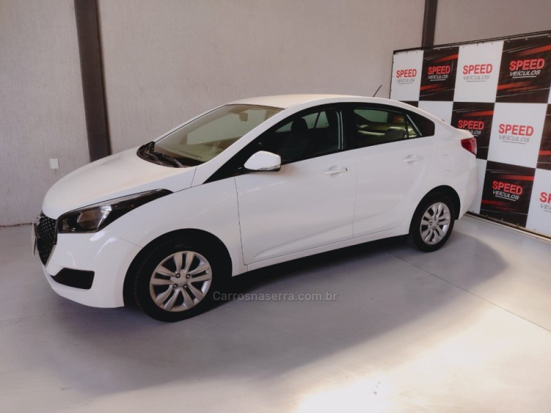 HB20S 1.6 COMFORT PLUS 16V FLEX 4P MANUAL