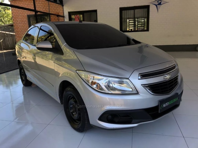 PRISMA 1.0 MPFI LT 8V FLEX 4P MANUAL - 2013 - IGREJINHA