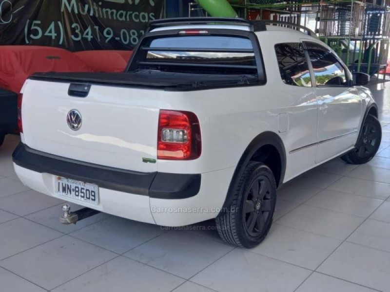 SAVEIRO 1.6 MI HIGHLINE CD 8V FLEX 2P MANUAL - 2015 - CAXIAS DO SUL