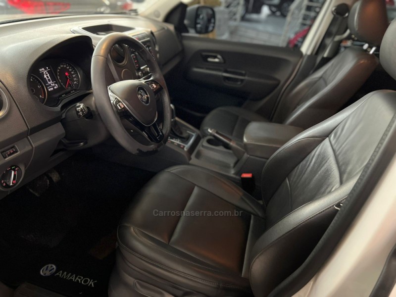 AMAROK 2.0 HIGHLINE 4X4 CD 16V TURBO INTERCOOLER DIESEL 4P AUTOMÁTICO - 2016 - CAXIAS DO SUL