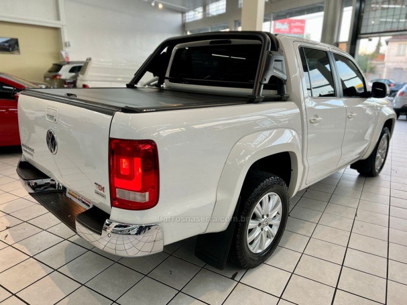 AMAROK 2.0 HIGHLINE 4X4 CD 16V TURBO INTERCOOLER DIESEL 4P AUTOMÁTICO - 2016 - CAXIAS DO SUL
