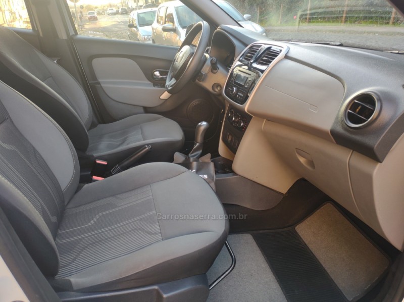 LOGAN 1.0 EXPRESSION 16V FLEX 4P MANUAL - 2015 - CAXIAS DO SUL