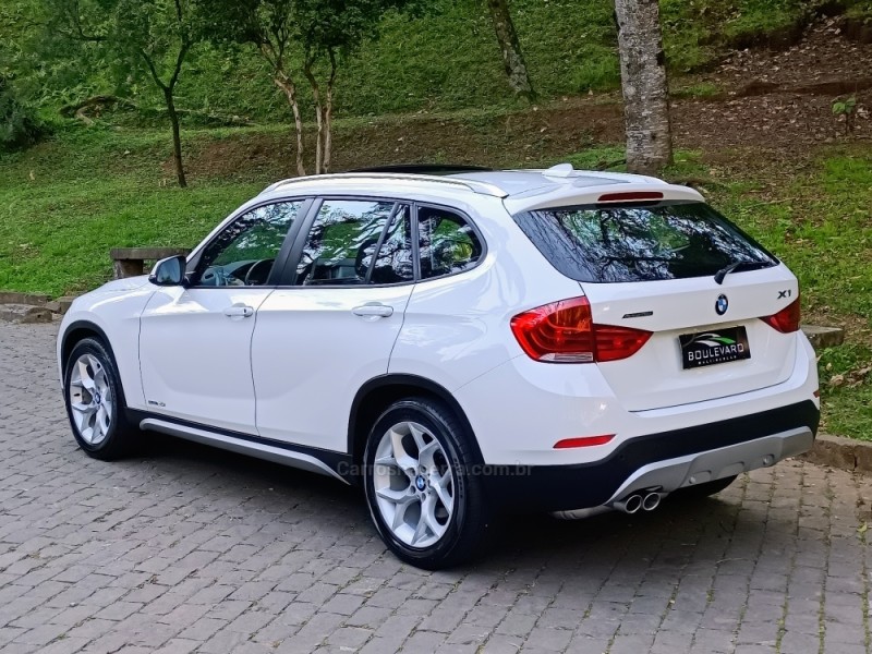 X1 2.0 16V TURBO ACTIVEFLEX SDRIVE20I X-LINE 4P AUTOMÁTICO - 2015 - CAXIAS DO SUL