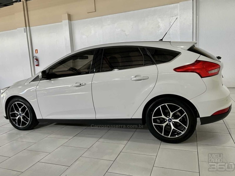 FOCUS 2.0 SE HATCH 16V FLEX 4P AUTO - 2016 - ESTâNCIA VELHA