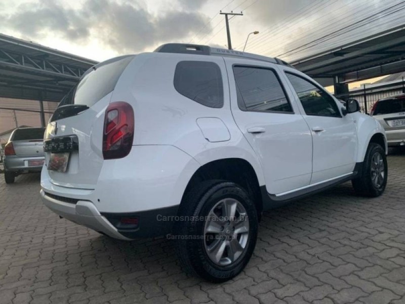 DUSTER 1.6 DYNAMIQUE 4X2 16V FLEX 4P MANUAL - 2018 - CAXIAS DO SUL