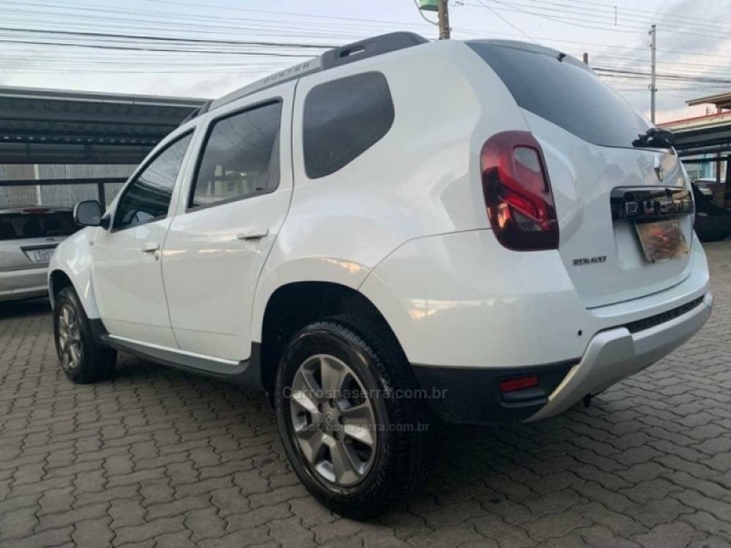 DUSTER 1.6 DYNAMIQUE 4X2 16V FLEX 4P MANUAL - 2018 - CAXIAS DO SUL