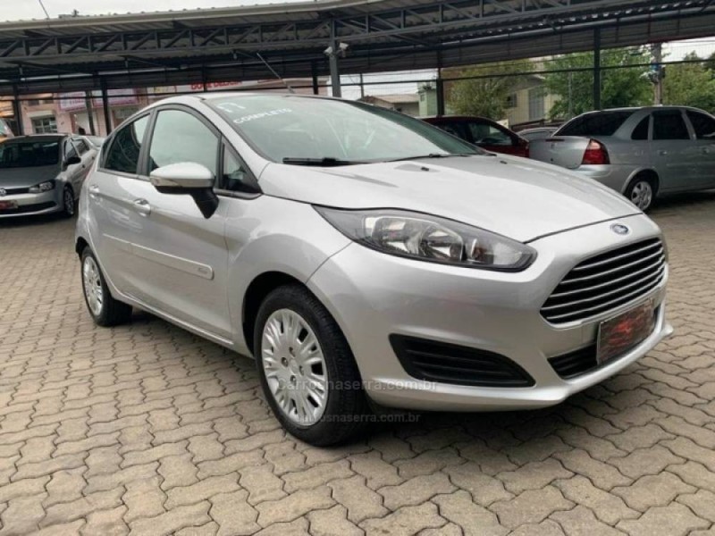FIESTA 1.6 SE HATCH 16V FLEX 4P MANUAL - 2017 - CAXIAS DO SUL
